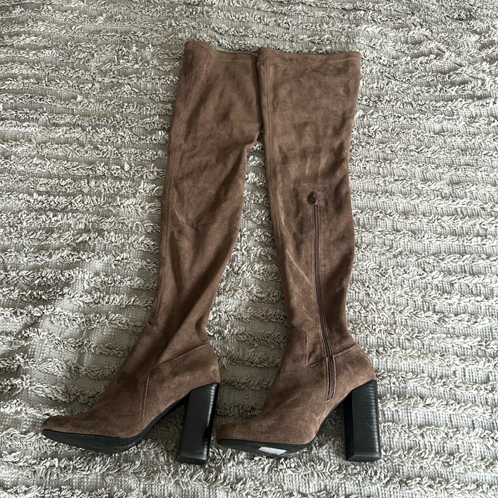 Jeffrey Campbell thigh high, chocolate brn, suede like, block heeled boots, 7.5